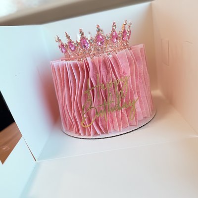 Custom Cakes