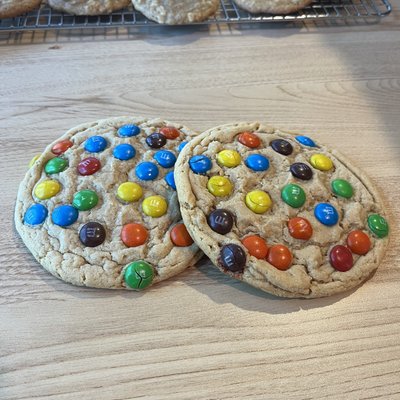 M&M Cookies 