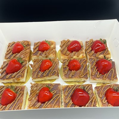 Dozen Churro Cheesecake Slices
