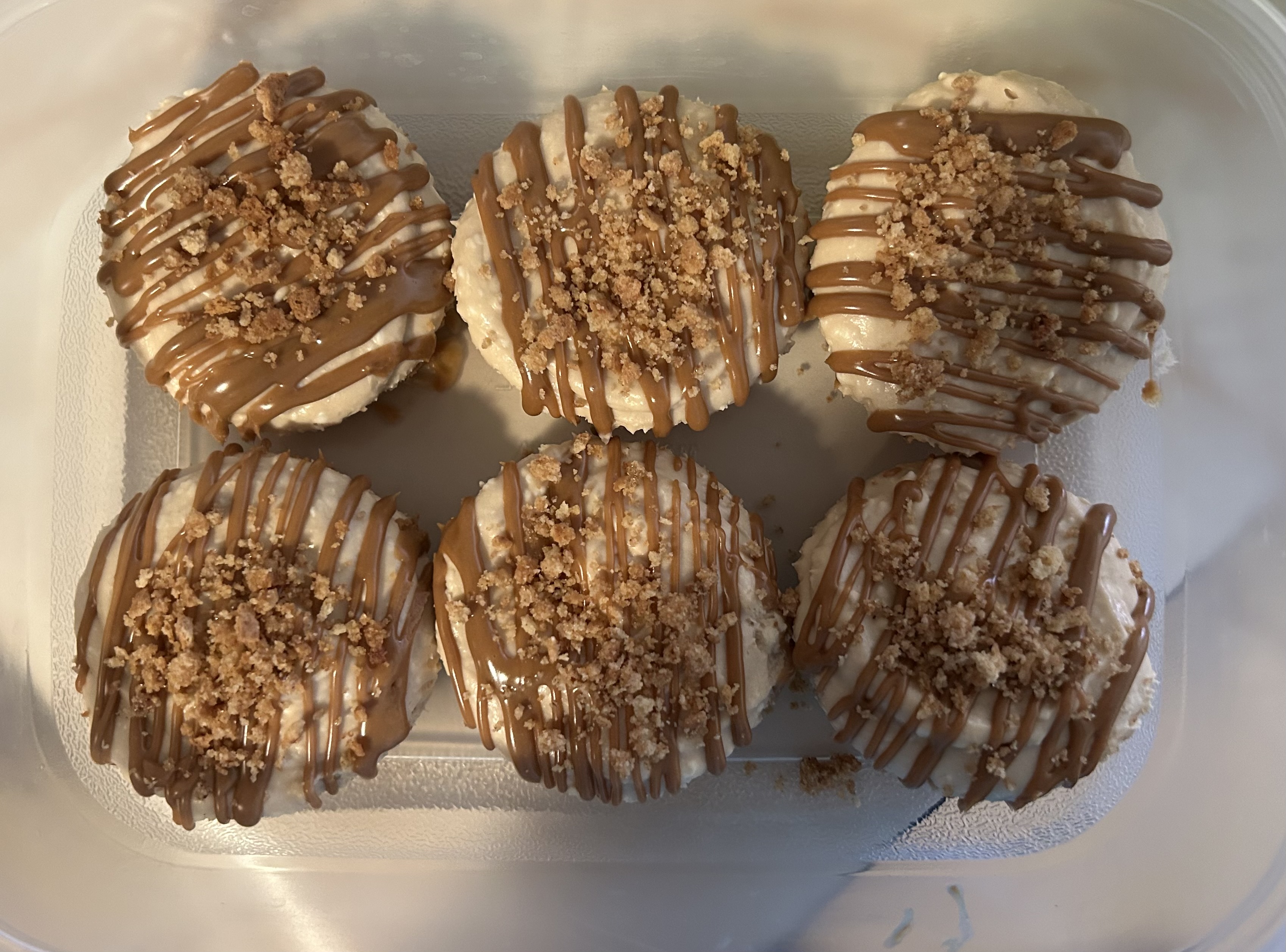 Butter Cookie Mini Cheesecakes