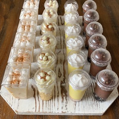 Caja De 24 Shots Sabores/ Tres Leche/ Tres Leche De Coco/ Chocolate/ Pai De Limon/ Dulce De Leche/ Red Velvet/ Vainilla/Tiramisu/Marquesa De Almendras/Marquesa De Chocolate3.5$              Unidad Box of 24 Flavored Shots/ Tres Leche/ Tres Leche Coconut/ Chocolate/ Pai De Limon/ Dulce de Leche/ Red Velvet/ Vanilla/Tiramisu/Almond Marquise/Chocolate Marquise3.5$ Unit