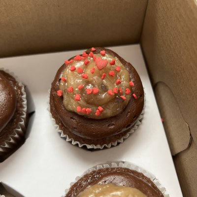 German Chocolate Cupcakes 