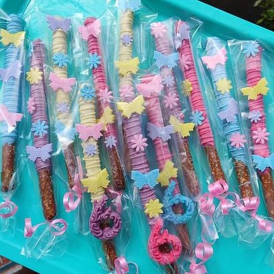 Pretzel Rods 