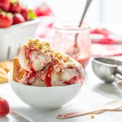 Strawberry Shortcake (Pint)