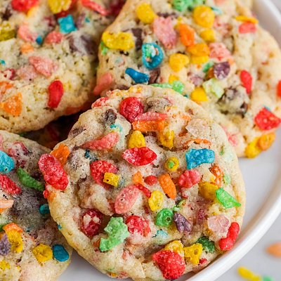 Fruity Pebble Cookie