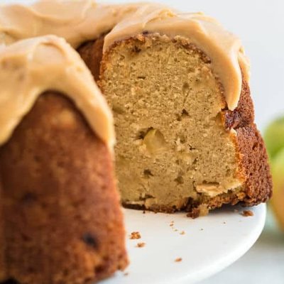 Apple Pound Cake With Caramel Frosting
