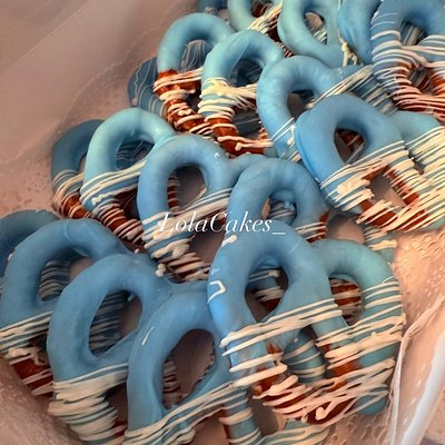 Candy Coated Pretzels (Qty 12)