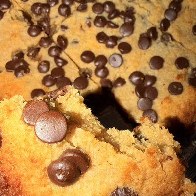 Salted Caramel Cookie Bars