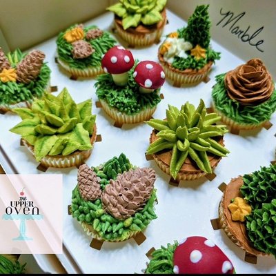 Woodland Themed Cupcakes 