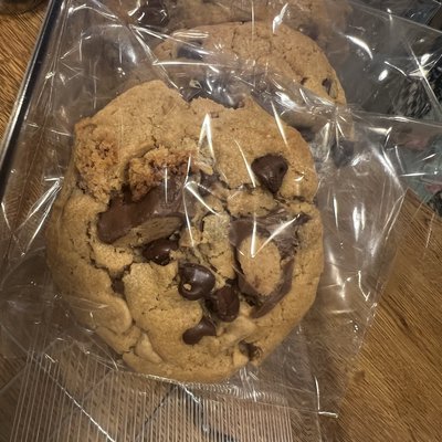 Sourdough Peanut Butter Cup Cookie