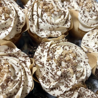 Coffee Toffee Crunch Cupcakes 