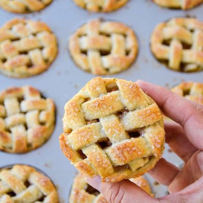 Apple Pie Minis