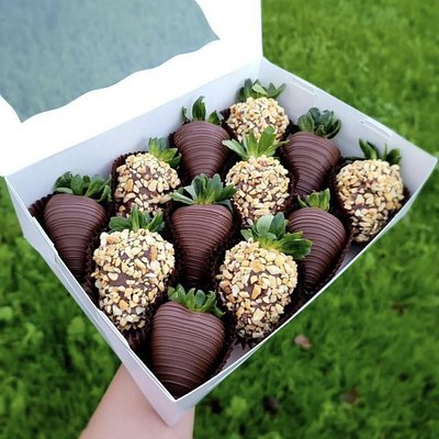 Strawberries With Chocolate🍓