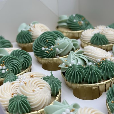 Standard Cupcakes