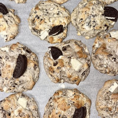 Cookies & Cream Cookies