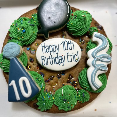 Cookie Cakes