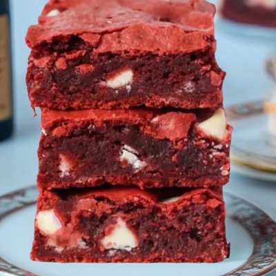 Red Velvet White Chocolate Brownies 