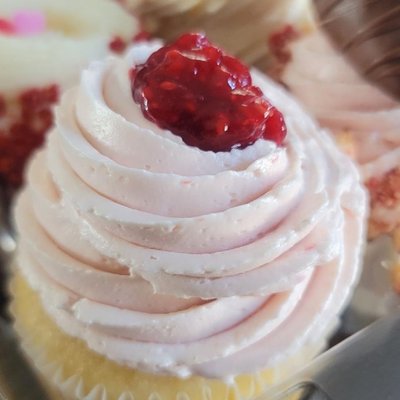 Raspberry Cream