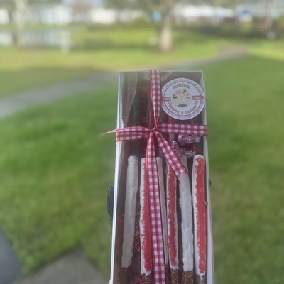 Chocolate Covered Pretzels knot / Rods