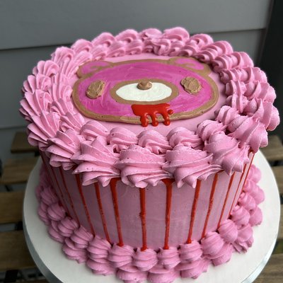 8in, 3 Layer Round Cake
